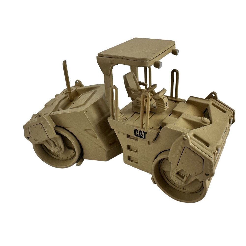 Norscot Die Cast Roller Construction Tractor